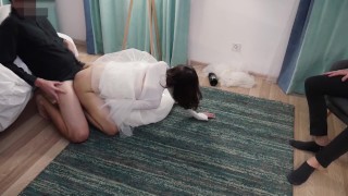 Sisäsiemensyöksy Cuckoldin Kalulle. Kondomi Rikkoutui Häiden Jälkeen