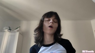 En Välitä Mitä Velipuoleni Tekee. Pääasia on Sisäsiemensyöksy Minulle – hiyouth