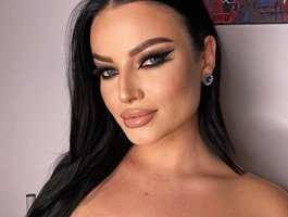 Allana Doll – Katso livecam tästä